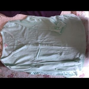 Merona women’s top size Medium